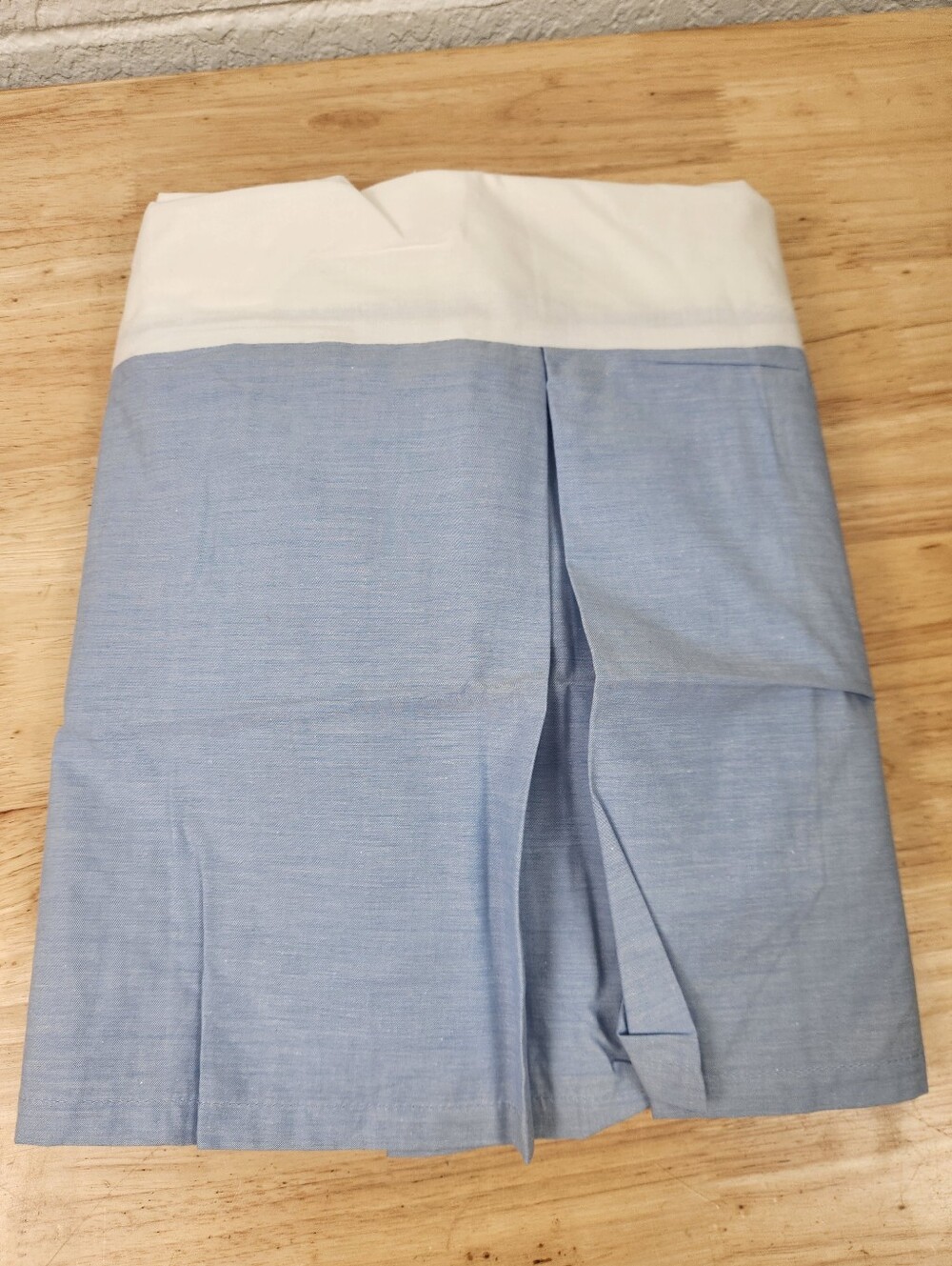 Pottery Barn Kids Blue Chambray Crib Bed Skirt Blue 28"x52" 100% Cotton NOS